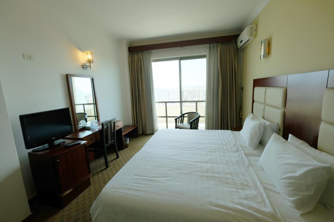 Red Crescent Guesthouse Rámalláh Kültér fotó