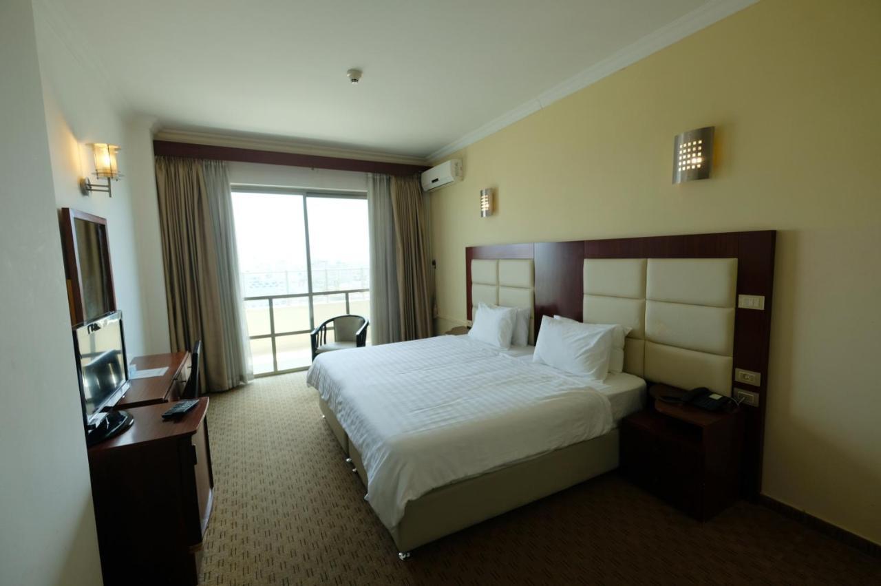 Red Crescent Guesthouse Rámalláh Kültér fotó